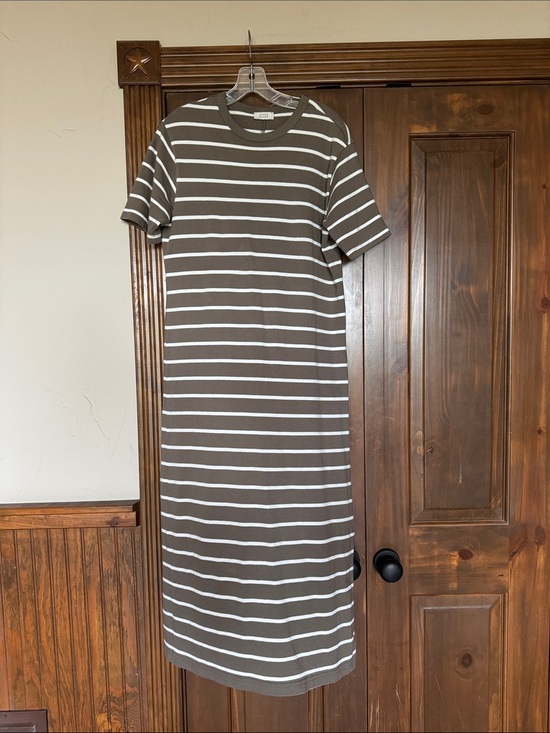 AYR Dresses & Skirts - AYR The Practice Dress Size Small